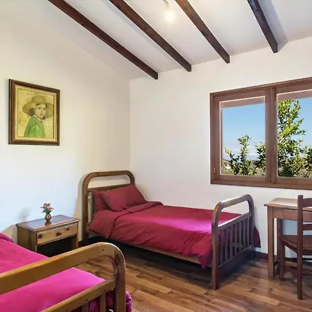 Finca Rural La Yedra Hébergement de vacances Arbejales